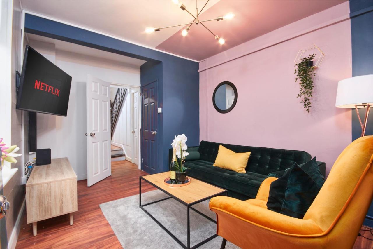 5 Bed House In Leamington Spa Perfect For Contractors With 7 Beds By Purestay - 14 Night Min! Экстерьер фото